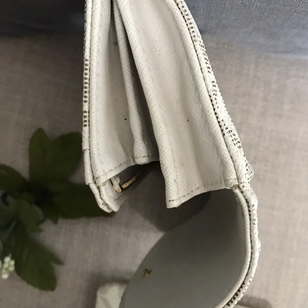 4pc MK Hamilton & MK Long Monogrammed Wallet & Wristlet - Picture 8 of 12